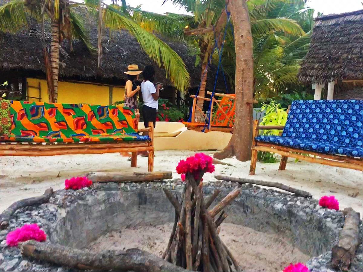 Island Treasures Bwejuu