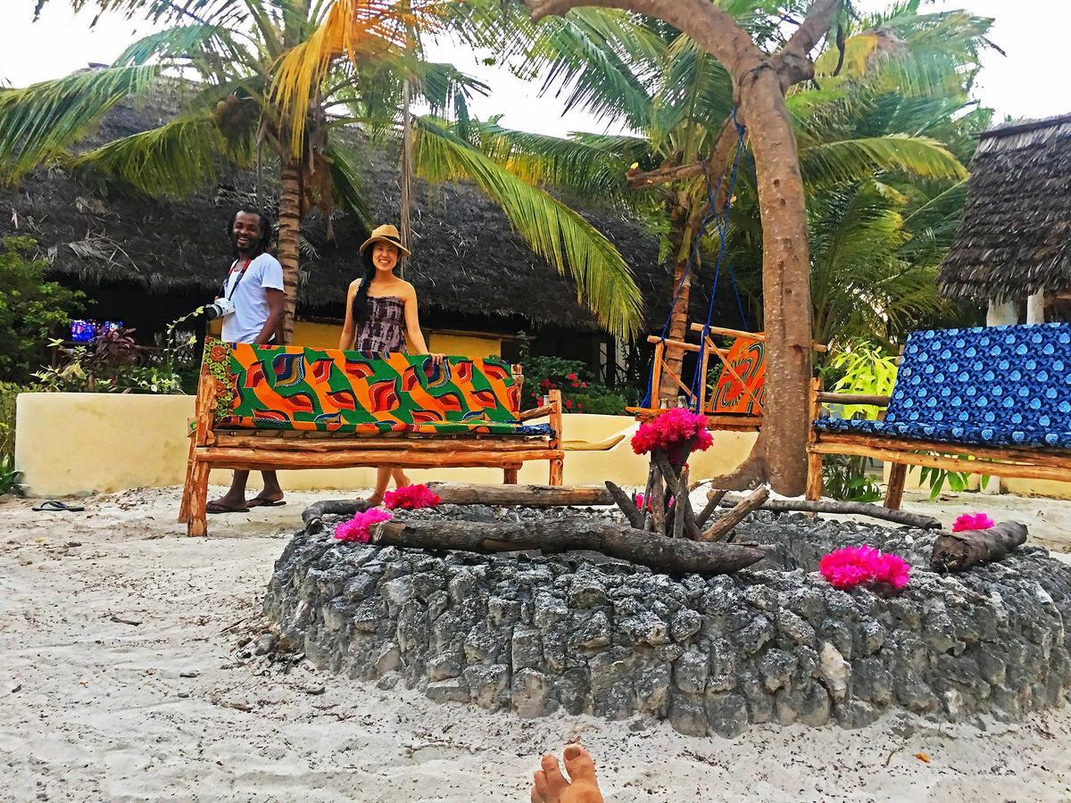 Island Treasures Bwejuu